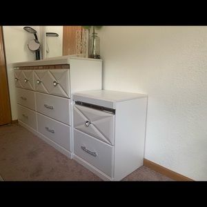 White Matching Dresser Set